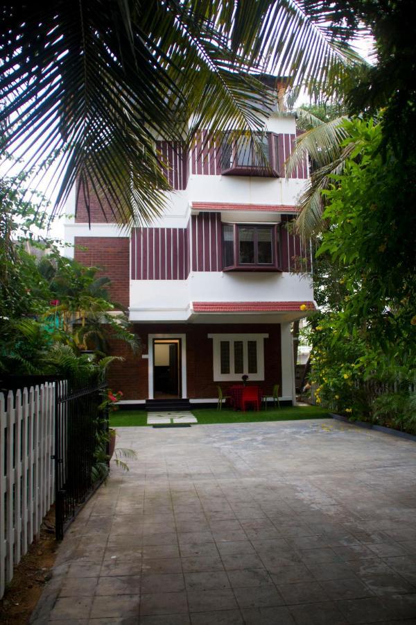 Brick Castle Hotel Chennai Exterior foto