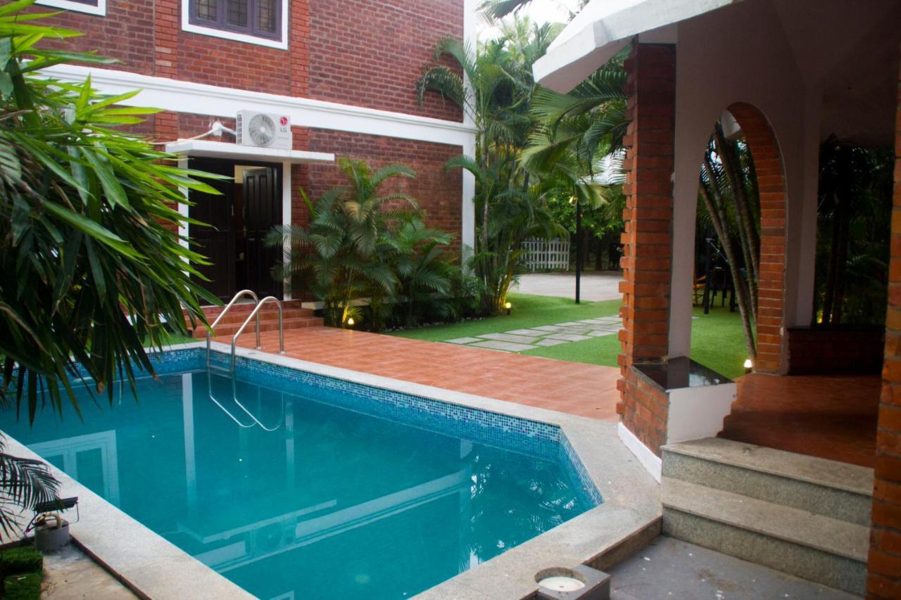 Brick Castle Hotel Chennai Exterior foto