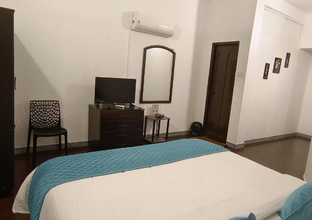 Brick Castle Hotel Chennai Exterior foto